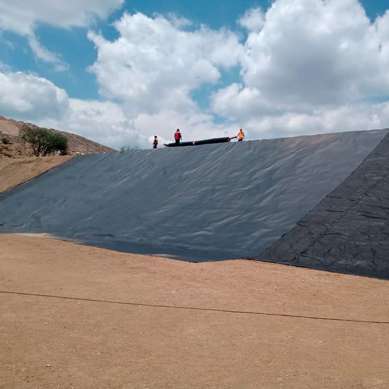 Nuevo inicio de obra de #RellenoSanitario en Silao, Guanajuato en tres capas, #HDPE, #Geomembrana y #Bentoita.