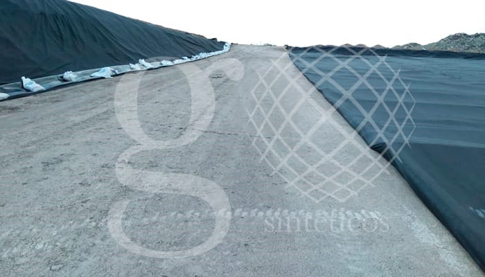 Se concluyó la obra de 20000 metros cuadrados de HDPE y doble capa de geotextil en Nuevo Laredo. ¡Felicidades al equipo! Se concluyó la obra de 20000 metros cuadrados de HDPE y doble capa de geotextil en Nuevo Laredo. ¡Felicidades al equipo!
