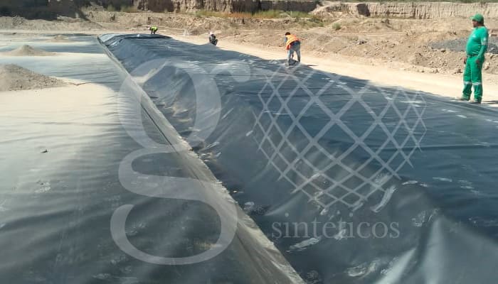 Celda de Relleno sanitario en Saltillo, Coahuila. 20 mil m2. #HDPE. Celda de Relleno sanitario en Saltillo, Coahuila. 20 mil m2. #HDPE.